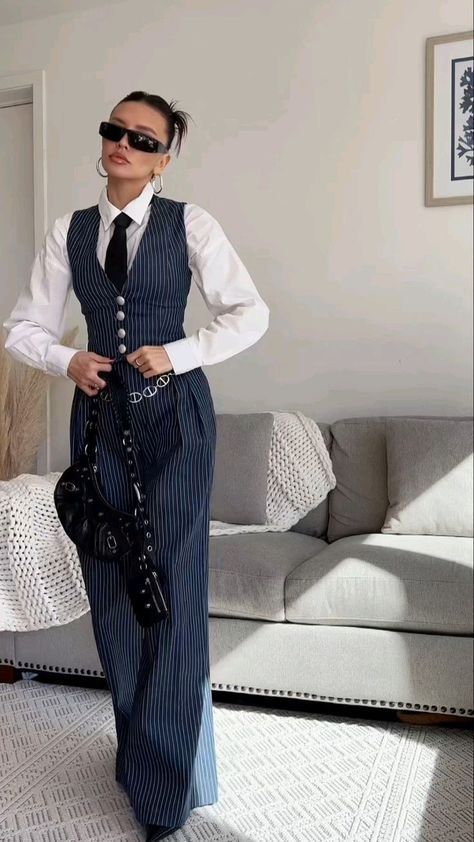 Timeless outfit: pinstripe waistcoat and white shirt